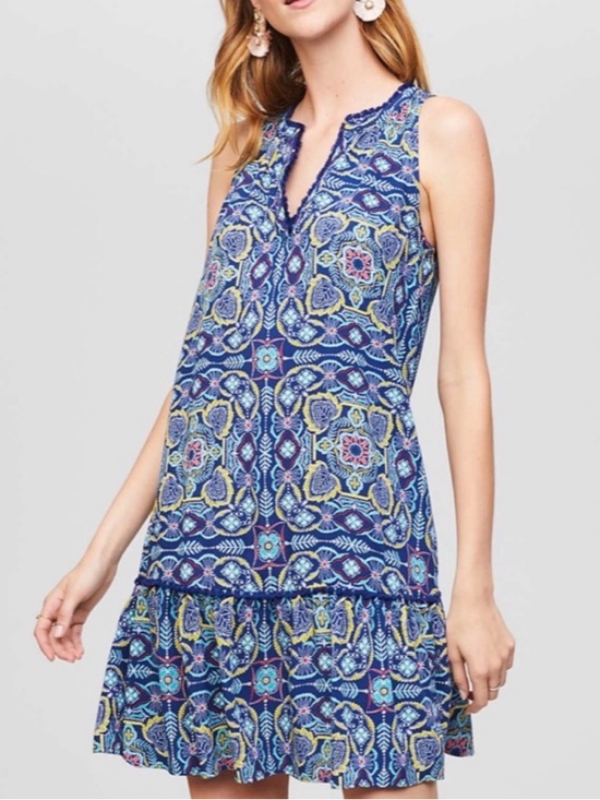 LOFT Dresses & Skirts - LOFT Beach Bandanna Split Neck Dress size M